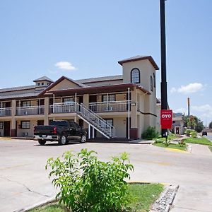 Oyo Hotel Mcallen Airport South